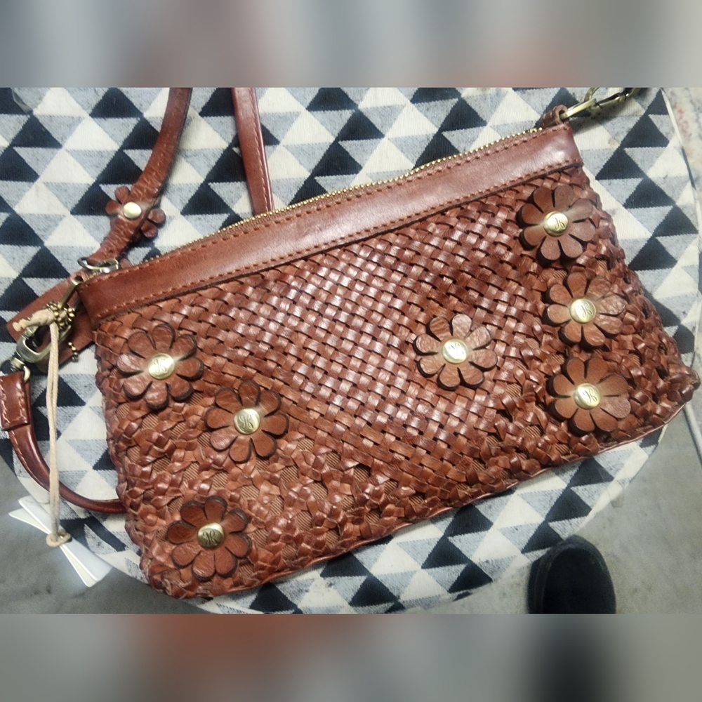 ~HOBO~Women's DARCY Leather ~CROSSBODY~ NWT *Convertable 3 in 1*